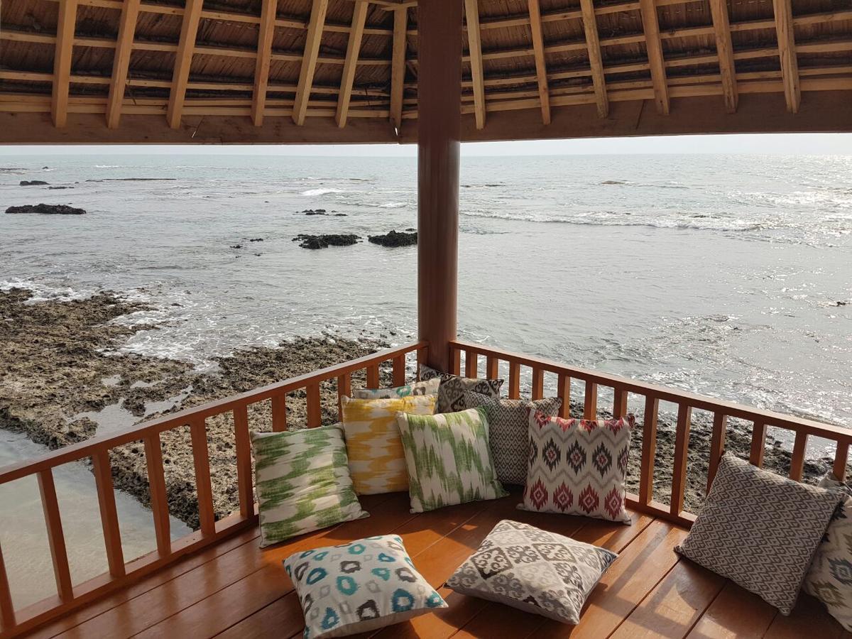 Double G Resort Anyer Bulakan ภายนอก รูปภาพ